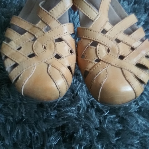 Earth Origins Belle Brielle Amber Yellow Sandals Shoes Boho Size 10M - Picture 4 of 6